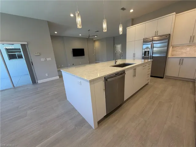 7080 Timberland Cir, Naples, Florida 34109