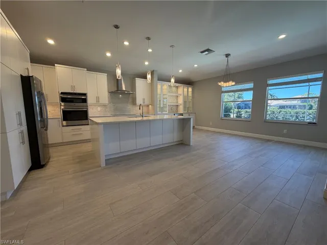 7080 Timberland Cir, Naples, Florida 34109