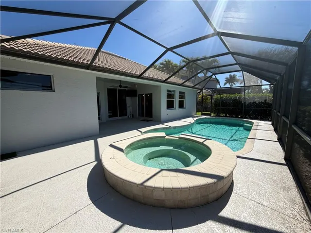 7080 Timberland Cir, Naples, Florida 34109