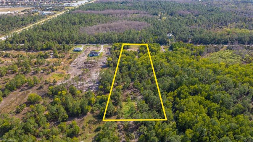 489 Shady Hollow BLVD E, NAPLES FL 34120