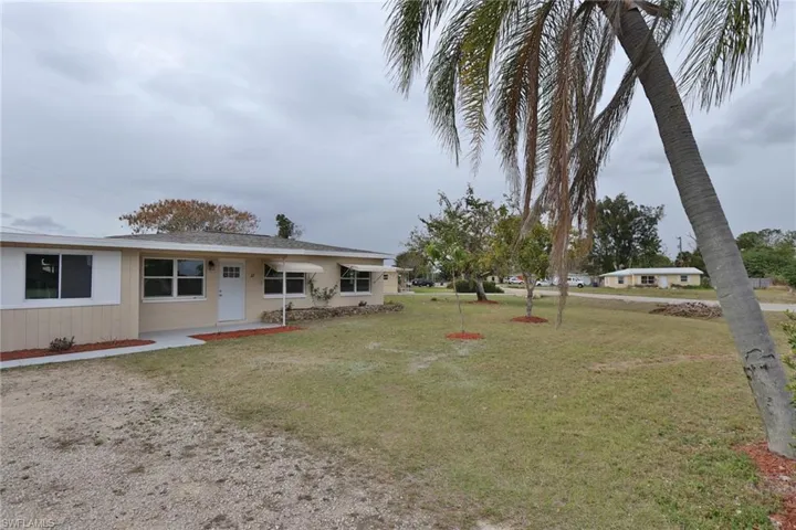 11 California Rd B, Lehigh Acres, Florida 33936