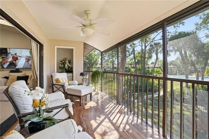 The seamless flow to and from indoor and outdoor living spaces