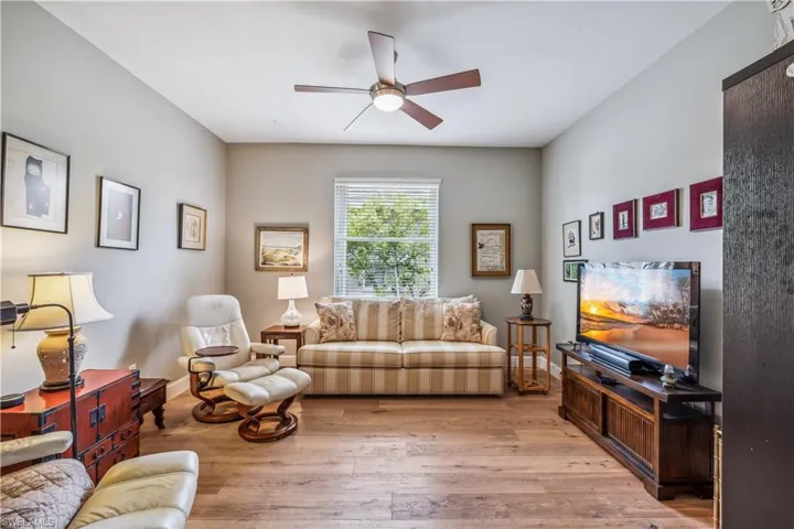 9061 Old Hickory Cir, Fort Myers Fl 33912