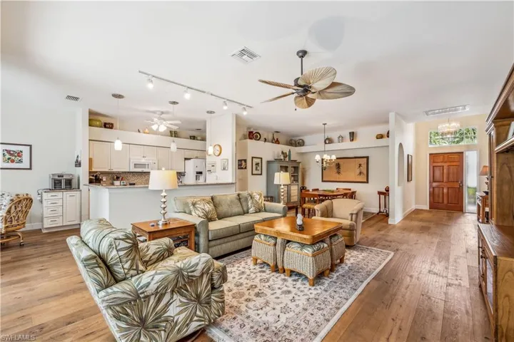 9061 Old Hickory Cir, Fort Myers Fl 33912