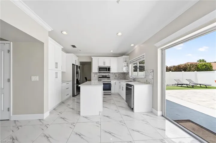 13225 Hampton Park Ct, Fort Myers, Florida 33913