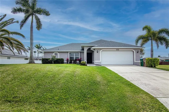 204 NW 7th ST, CAPE CORAL FL 33993