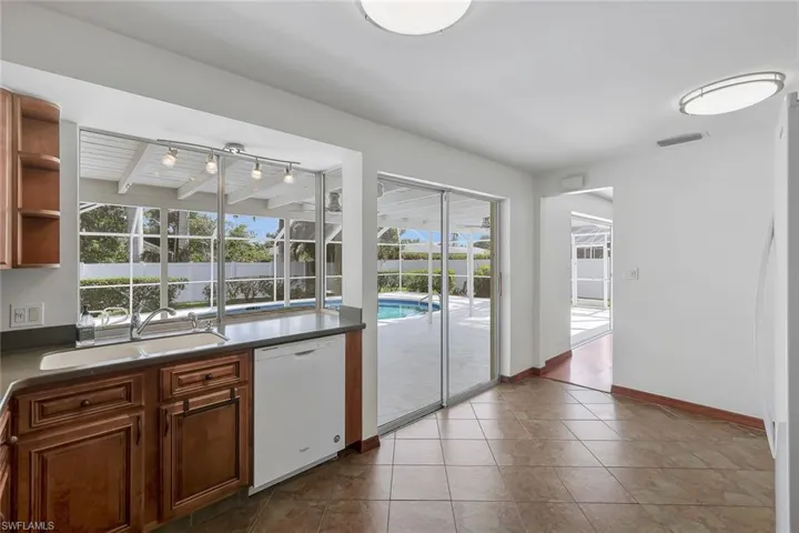 1569 Woodwind Ct, Fort Myers, Florida 33919