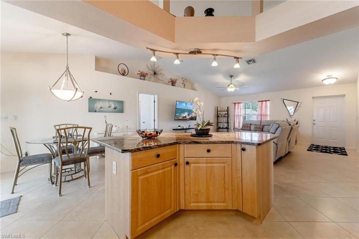 1904 NE 19th AVE, CAPE CORAL FL 33909