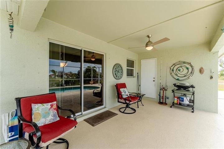 1904 NE 19th AVE, CAPE CORAL FL 33909
