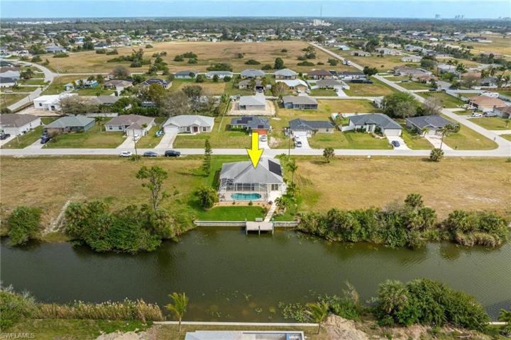 1904 NE 19th AVE, CAPE CORAL FL 33909