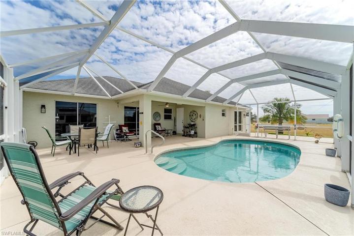 1904 NE 19th AVE, CAPE CORAL FL 33909