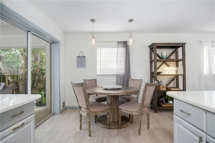 740  106th N AVE, Naples, FL 34108