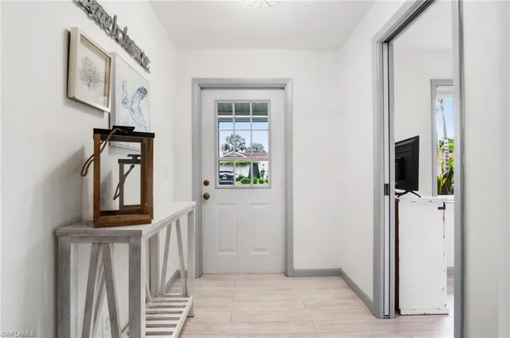 740  106th N AVE, Naples, FL 34108