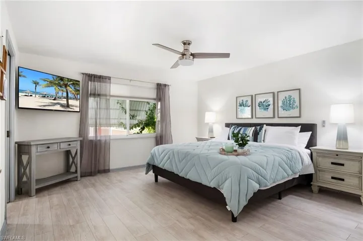 740  106th N AVE, Naples, FL 34108