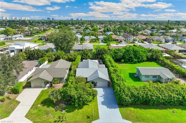 715 96th Ave N, Naples, Florida 34108