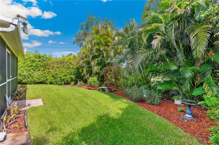 715 96th Ave N, Naples, Florida 34108