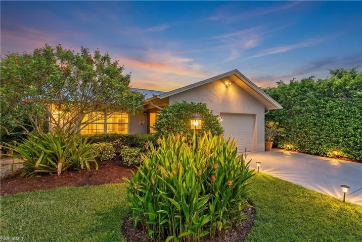 715 96th Ave N, Naples, Florida 34108
