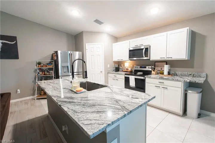 3715 Teakwood St, Fort Myers, Florida 33905