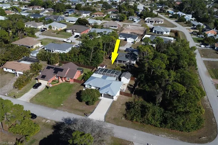 18277  Fern  RD, Fort Myers, FL 33967