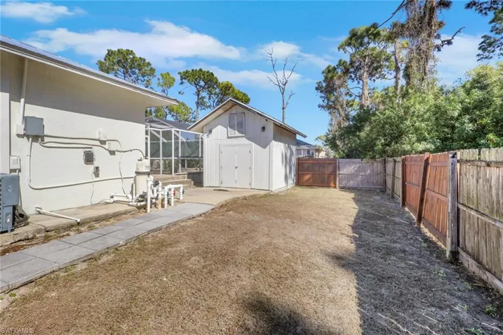 18277  Fern  RD, Fort Myers, FL 33967