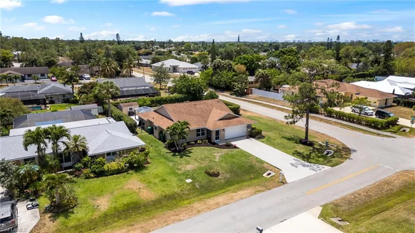 206 Willowick Dr, Naples Fl 34110