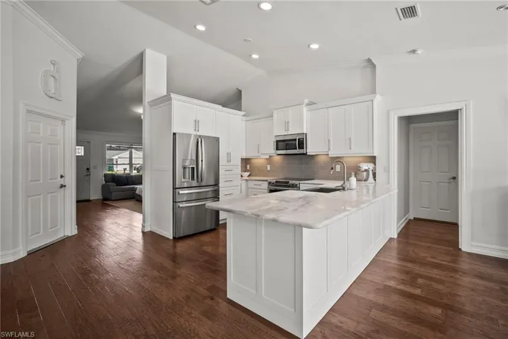 206 Willowick Dr, Naples Fl 34110