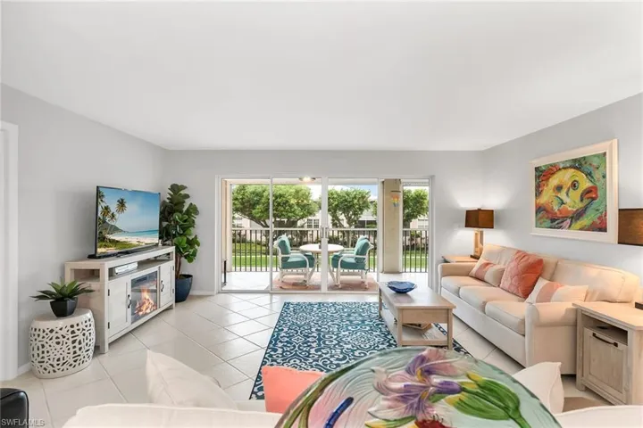 1020 Swallow Ave 102, Marco Island, Florida 34145