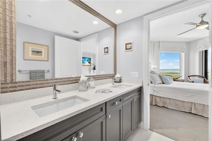 Full Guest Bathroom
