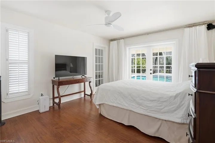 128 Viking Way, Naples, Florida 34110