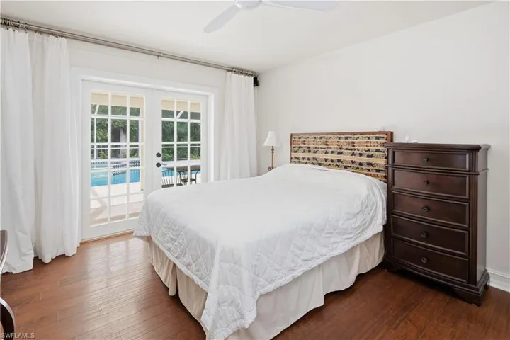 128 Viking Way, Naples, Florida 34110