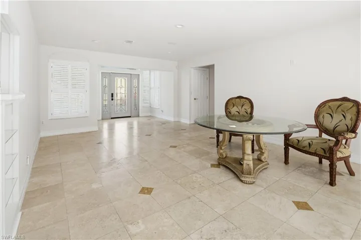 128 Viking Way, Naples, Florida 34110