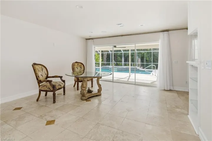 128 Viking Way, Naples, Florida 34110