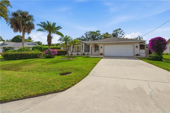 128 Viking Way, Naples, Florida 34110