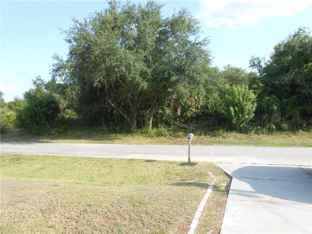 1221 Belair St E, Lehigh Acres, Florida 33974