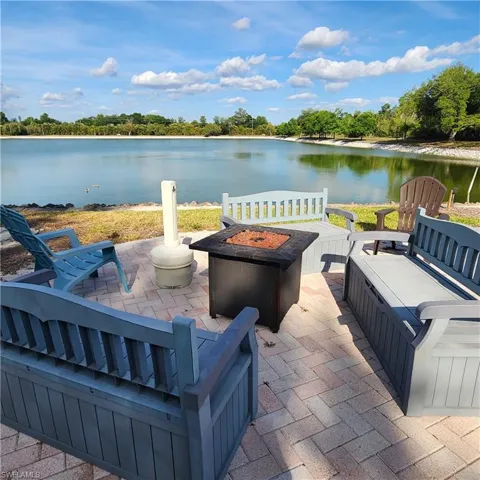 Pine Ridge Firepit Area By Clubhouse & Lake