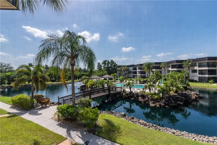 6979 Winkler Rd 126, Fort Myers, Florida 33919