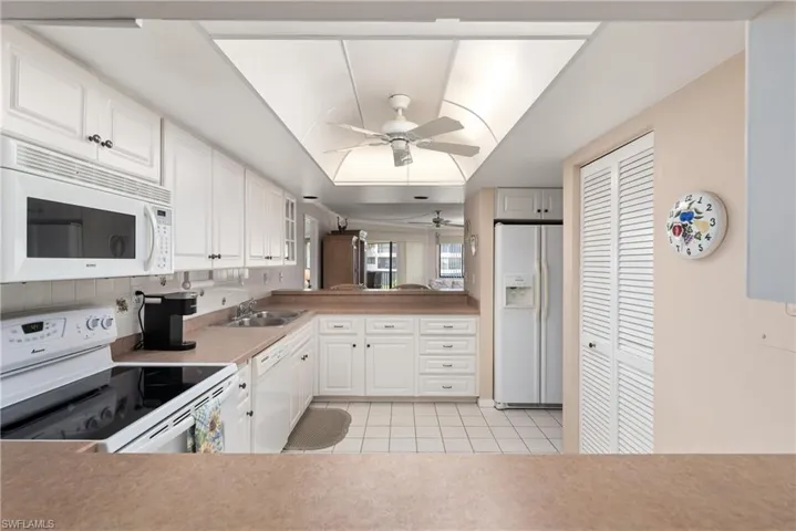 6979 Winkler Rd 126, Fort Myers, Florida 33919