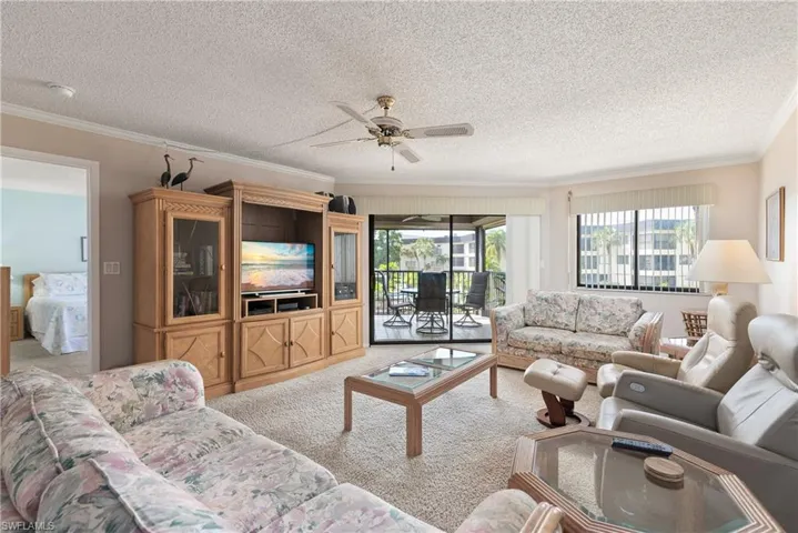 6979 Winkler Rd 126, Fort Myers, Florida 33919