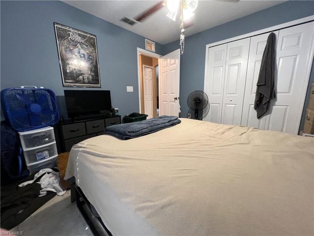 1009 Edison AVE, LEHIGH ACRES FL 33972