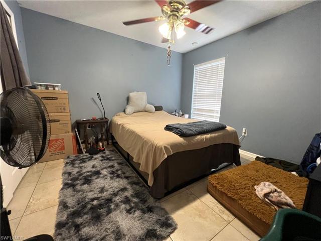 1009 Edison AVE, LEHIGH ACRES FL 33972