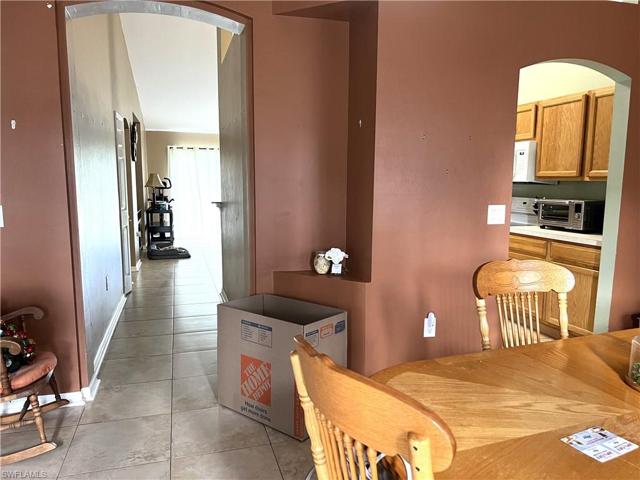 1009 Edison AVE, LEHIGH ACRES FL 33972