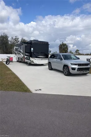 Lot 316