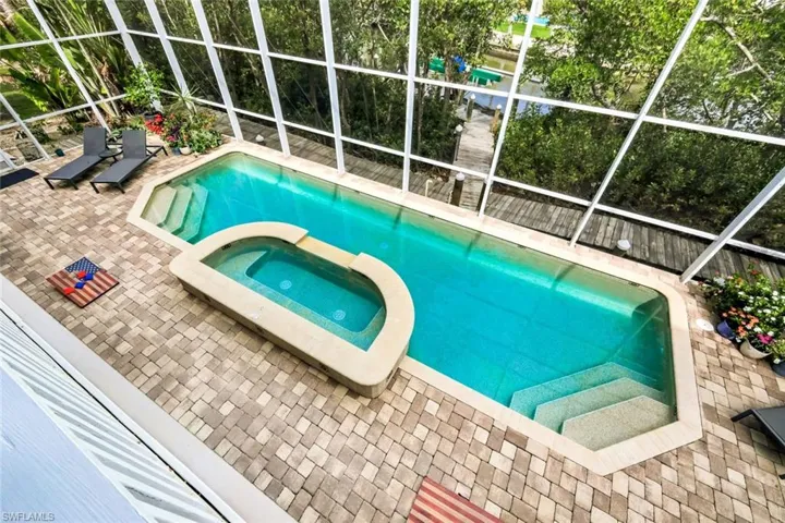 21580  Indian Bayou  DR, Fort Myers Beach, FL 33931
