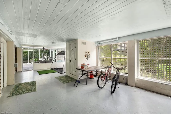 21580  Indian Bayou  DR, Fort Myers Beach, FL 33931