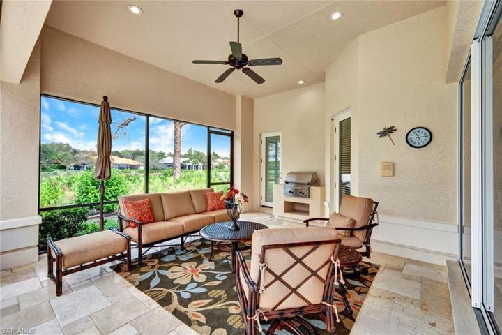 Outdoor Living 'Room'