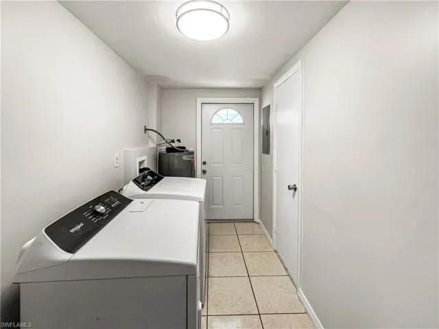 3840 Edgewood Ave, Fort Myers, Florida 33916