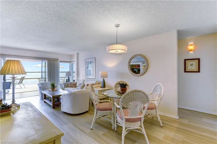 luxury vinyl flooring