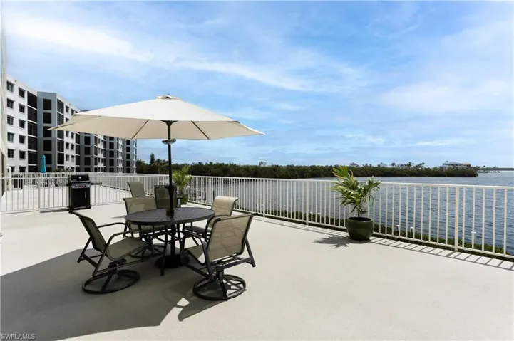 TWO balconies-one screened and one fenced