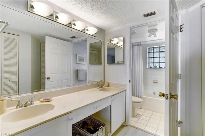 Large main retreat with double sink vanities!