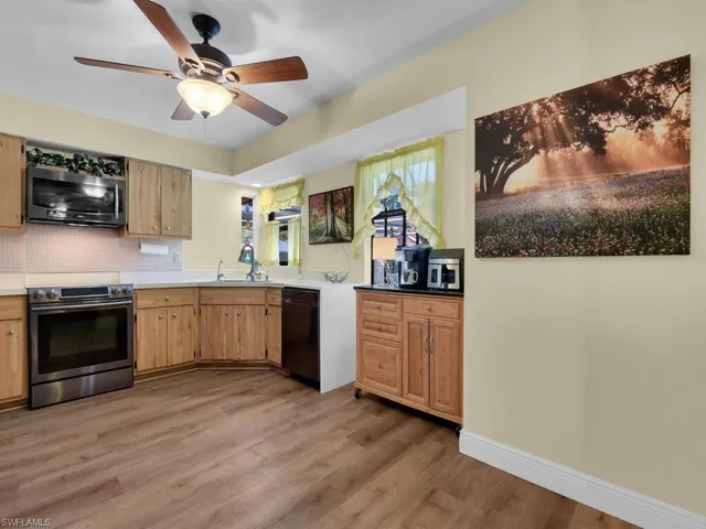 Open Kitchen